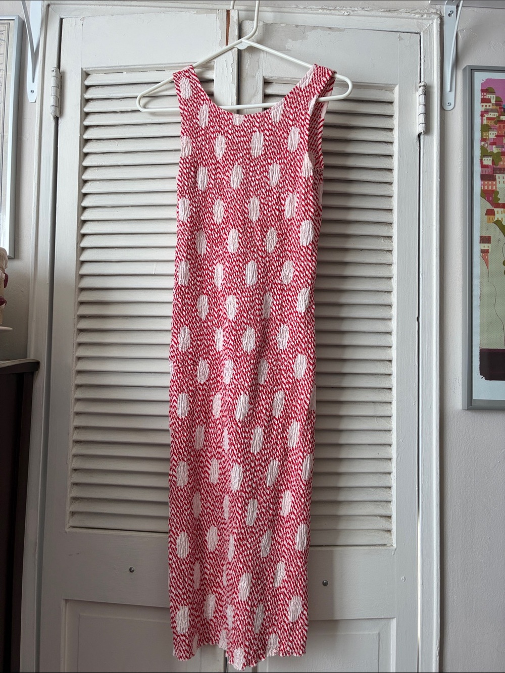 Red and White Printed stretch  Sleeveless Midi Dress